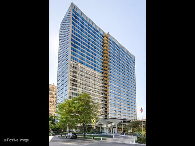 Primary Photo - 3550 N Lake Shore Dr