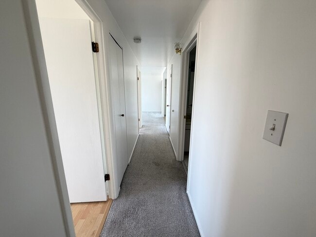 Building Photo - 6340 Americana Dr