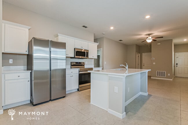 Building Photo - 2628 Island Walk Dr