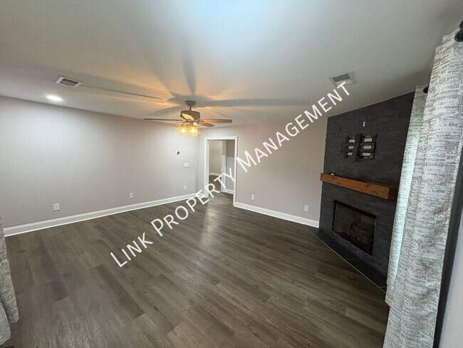 Building Photo - 8233 Harrison Bay Rd