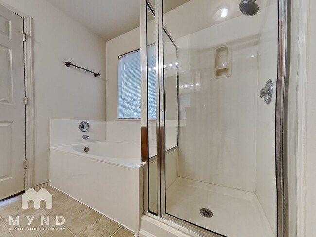 Building Photo - 14321 Lemongrass Ln