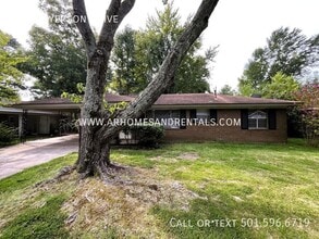 Building Photo - 6105 Myerson Dr