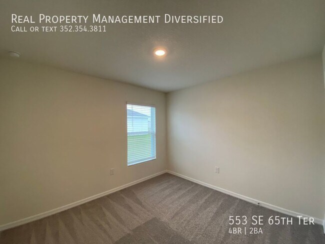Building Photo - 553 SE 65th Terrace