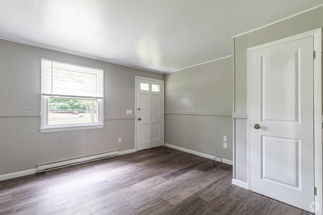 1BR, 1BA - Renwood Apartments