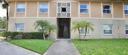Building Photo - 9932 Sweepstakes Ln
