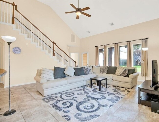 Building Photo - 25431 Hall Meadow Ln