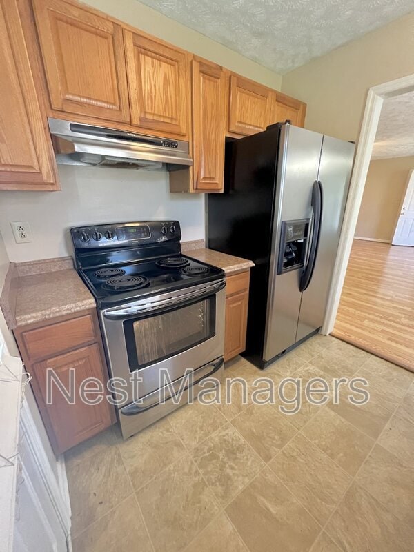 Building Photo - 1703 Winnabow Dr
