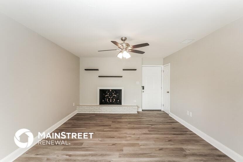 Building Photo - 4925 Indialantic Dr
