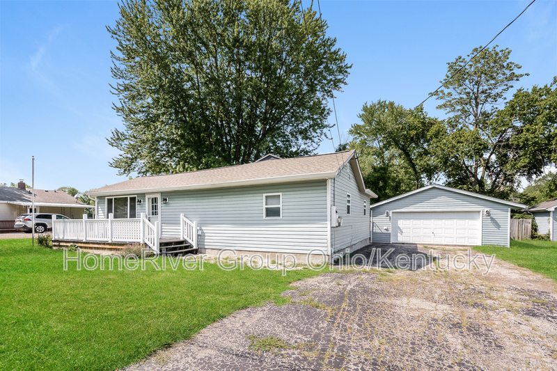 Building Photo - 2238 Cosmos Dr