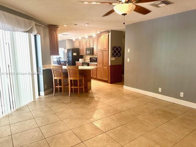 Building Photo - 9870 NW 10th Ct