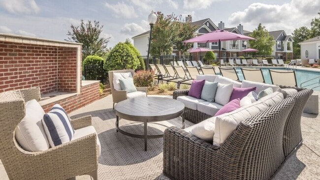 Building Photo - 14325 Plantation Park Blvd