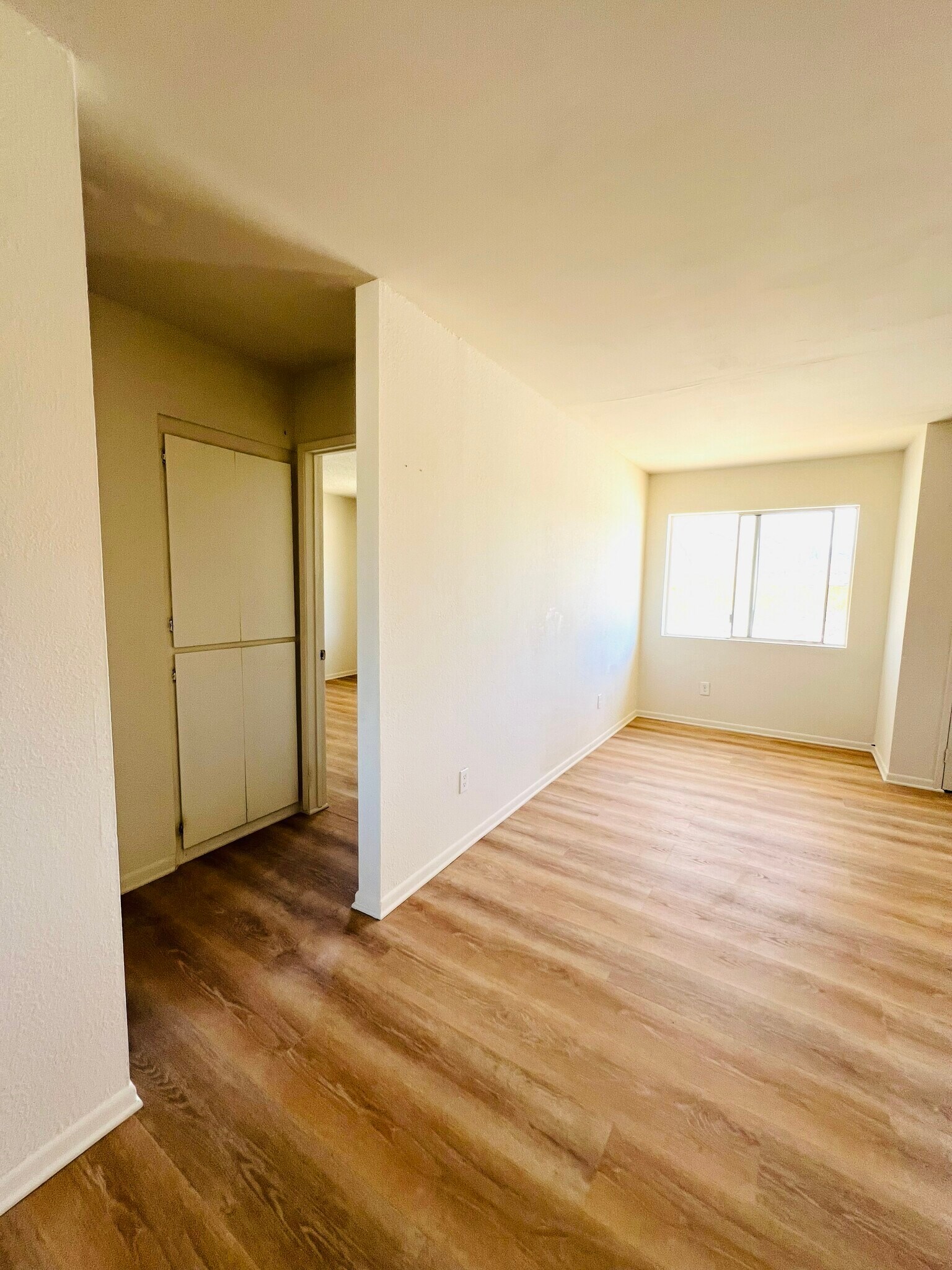 Building Photo - 6688 National Park Dr