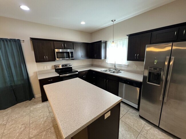 Building Photo - Cozy 3BR/2BA Home in Copper Oaks – Move-In Ready!