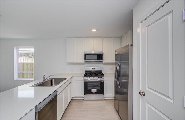 Building Photo - 26926 Cascade Sunrise St