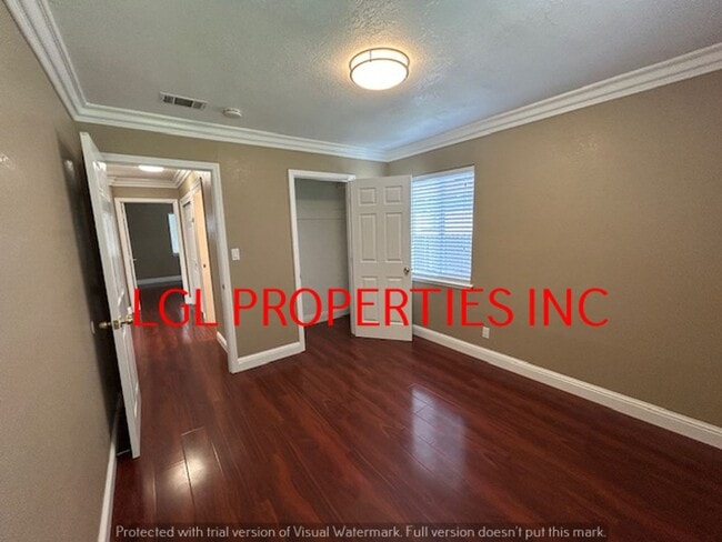 Building Photo - 6207 Booth Ln