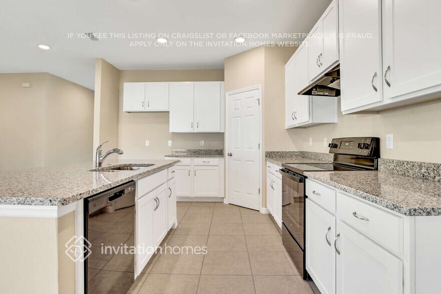 Building Photo - 2641 Grasmere View Pkwy N