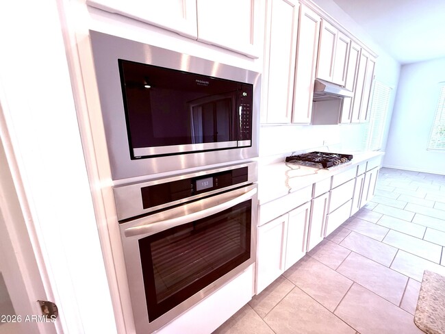 Building Photo - 22780 E Orion Way