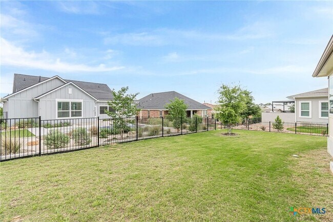 Building Photo - 144 Trotting Bear Ln