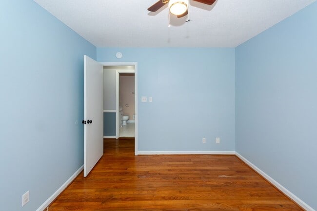 Building Photo - 3 Bedroom 2 Bath Home in Kings Grant - Summerville