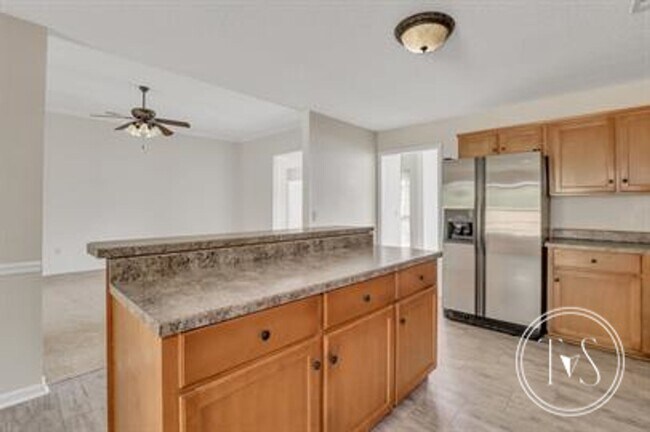 Building Photo - 45 Prospect Lp