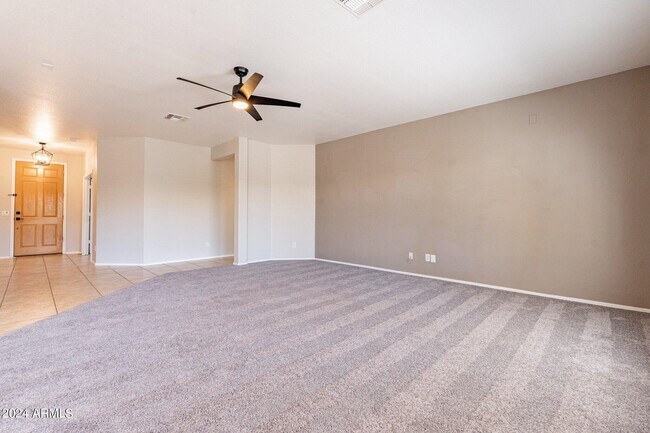 Building Photo - 1245 E San Carlos Way