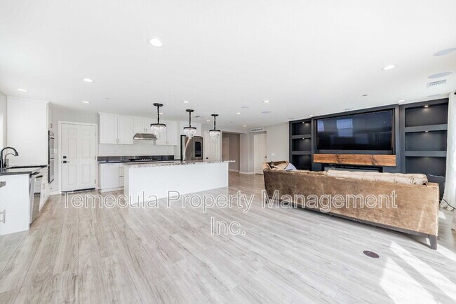 Building Photo - 28245 Digger Ln