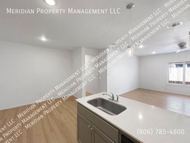 Building Photo - 5701 Kemper St