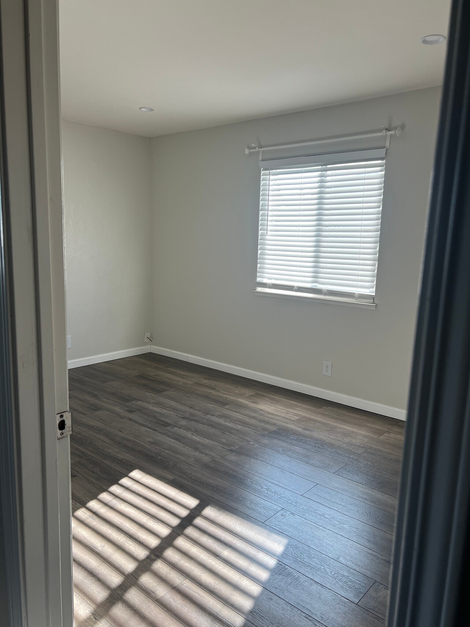 bedroom 1 - 1520 Parkwood Pl