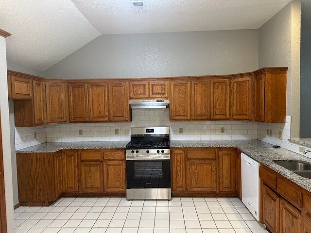 Building Photo - 6605 NW 133rd St