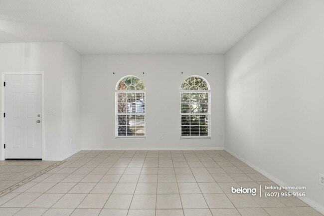 Building Photo - 1220 Cathcart Cir