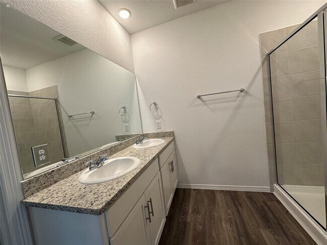 Building Photo - 25628 Microstar Wy