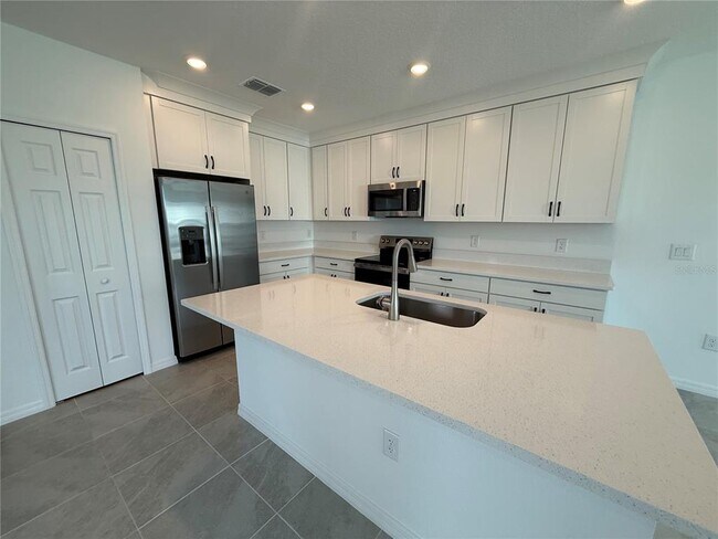 Building Photo - 5429 Tripoli Dr