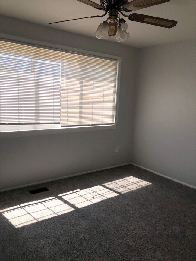 Building Photo - 3 Bedroom 1bath Southwest Baltimore