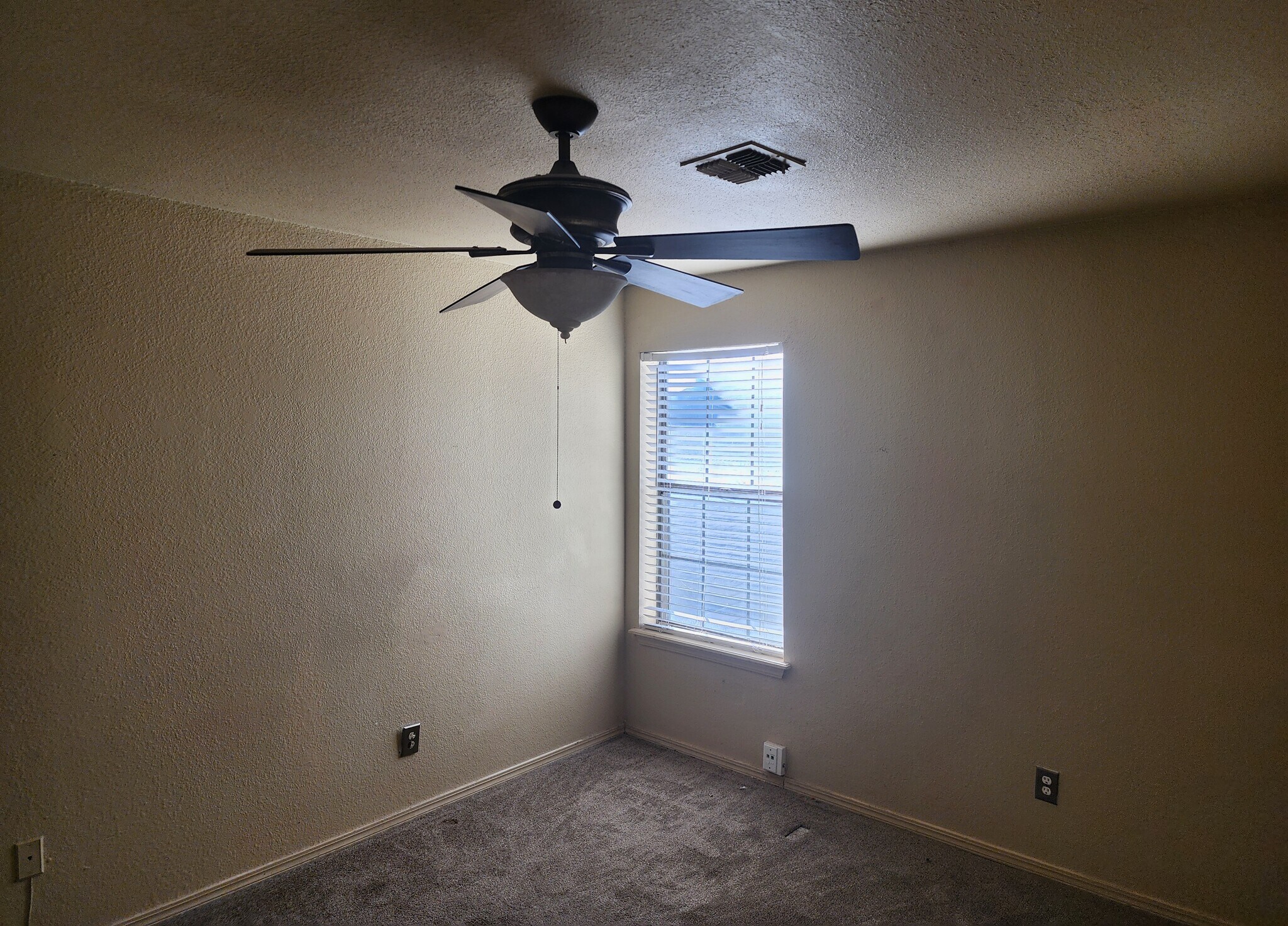 Building Photo - 14427 N Pennsylvania Ave