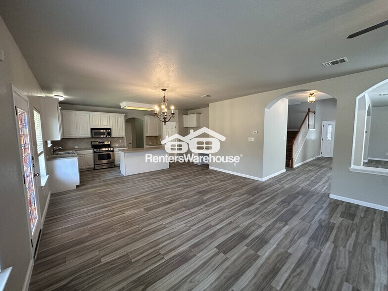 Building Photo - 2313 Caprock Pl