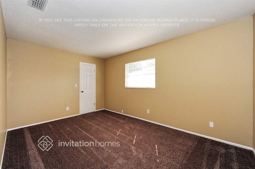 Building Photo - 4128 Gray Squirrel Ln