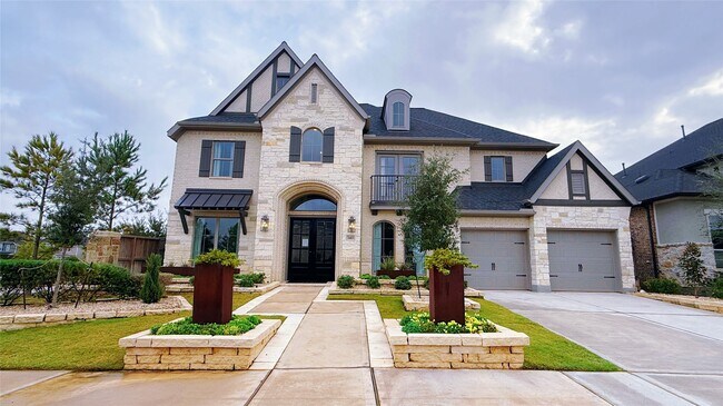 Building Photo - 5603 Logan Ridge Ln