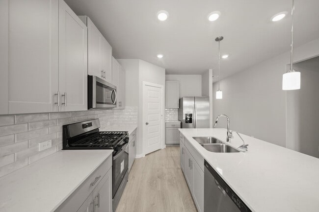 Building Photo - 1530 Copeland Dr