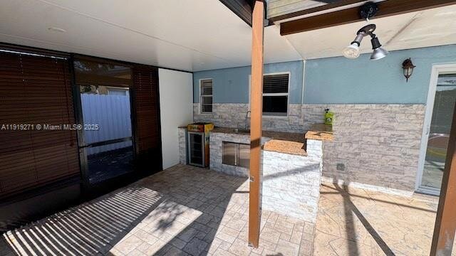 Building Photo - 6980 Scott St