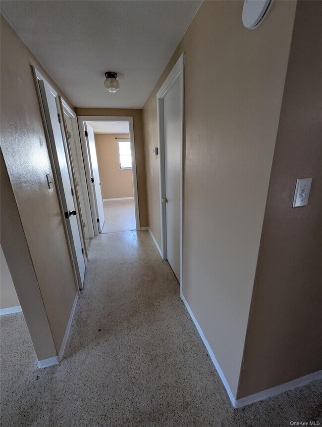 Building Photo - 7416 Star Dust Dr