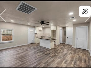 Building Photo - 2115 Fulton St