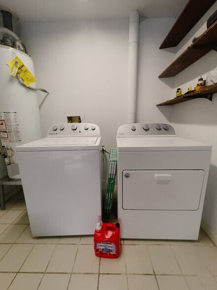 Building Photo - 6235 Havendale Dr