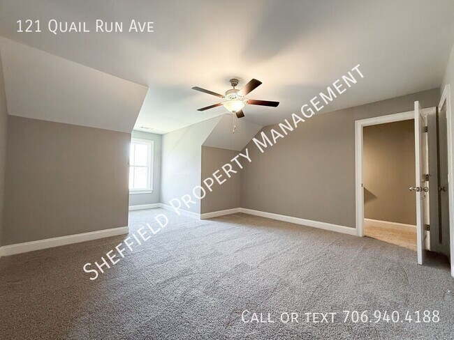 Building Photo - 121 Quail Run Ave