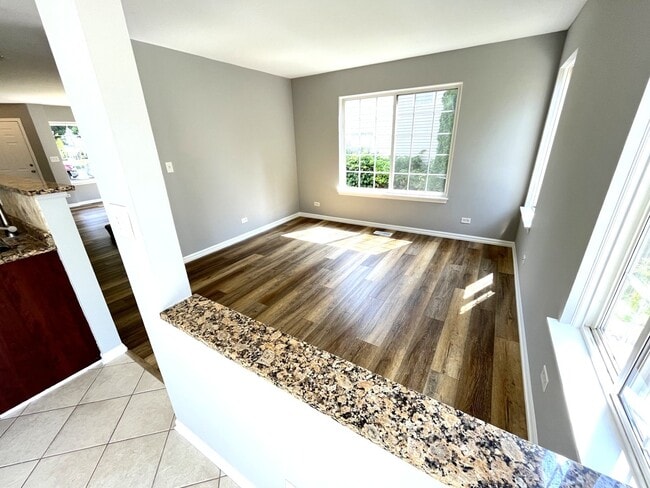 Building Photo - 4624 Courtney Dr