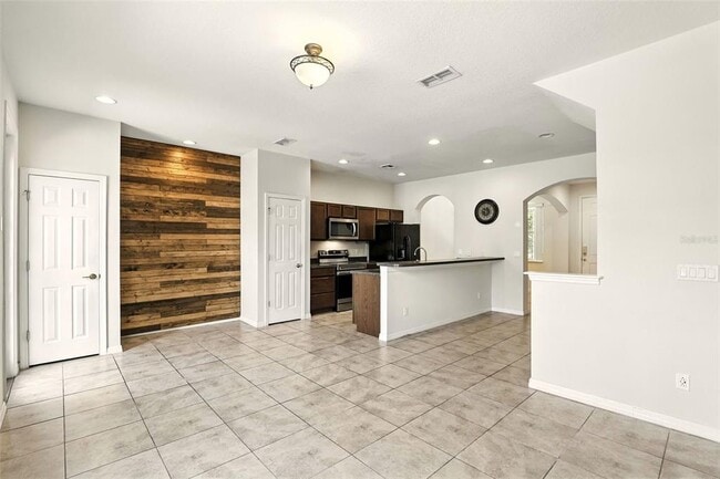 Building Photo - 8574 Leeland Archer Blvd