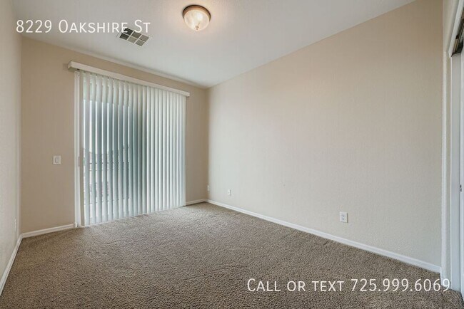 Building Photo - 8229 Oakshire St