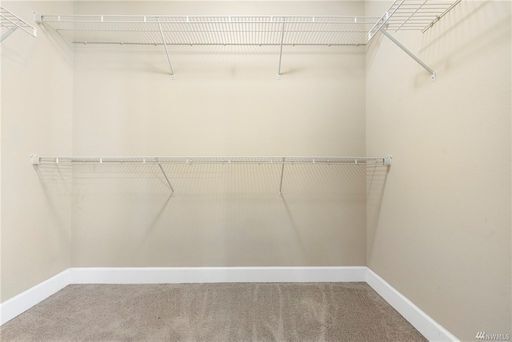 Building Photo - PENDING APPLICATION Spacious Spirit Ridge ...