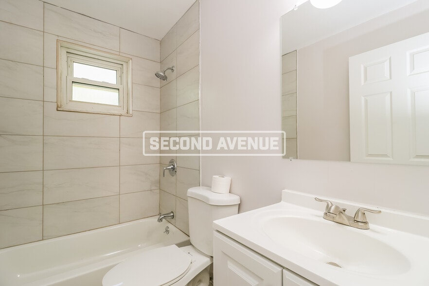 Building Photo - 2781 Pickmeier Ln