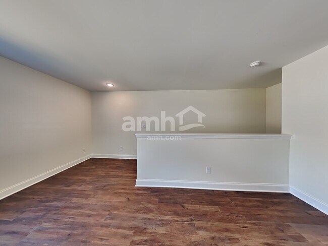 Building Photo - 5242 Blue Mountain Dr