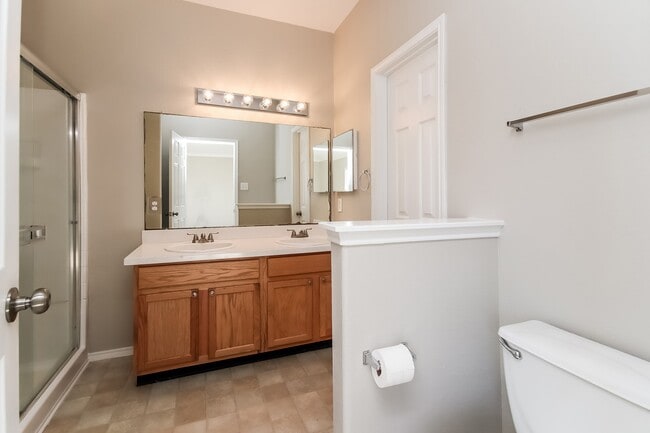 Building Photo - 12902 Trail Hollow Ct